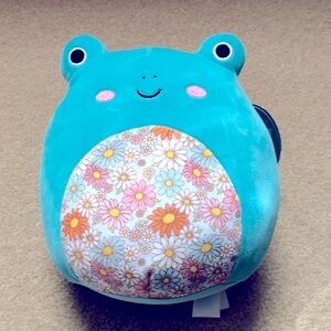 Squishmallows Robert the FROG.   8” NWT Beautiful Colors!